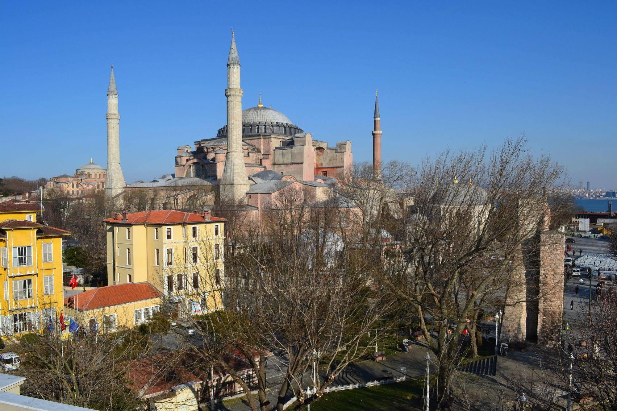 Ares Hotel Istanbul Ngoại thất bức ảnh