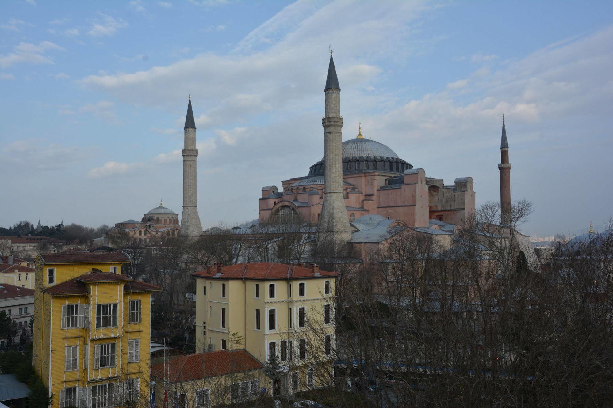 Ares Hotel Istanbul Ngoại thất bức ảnh