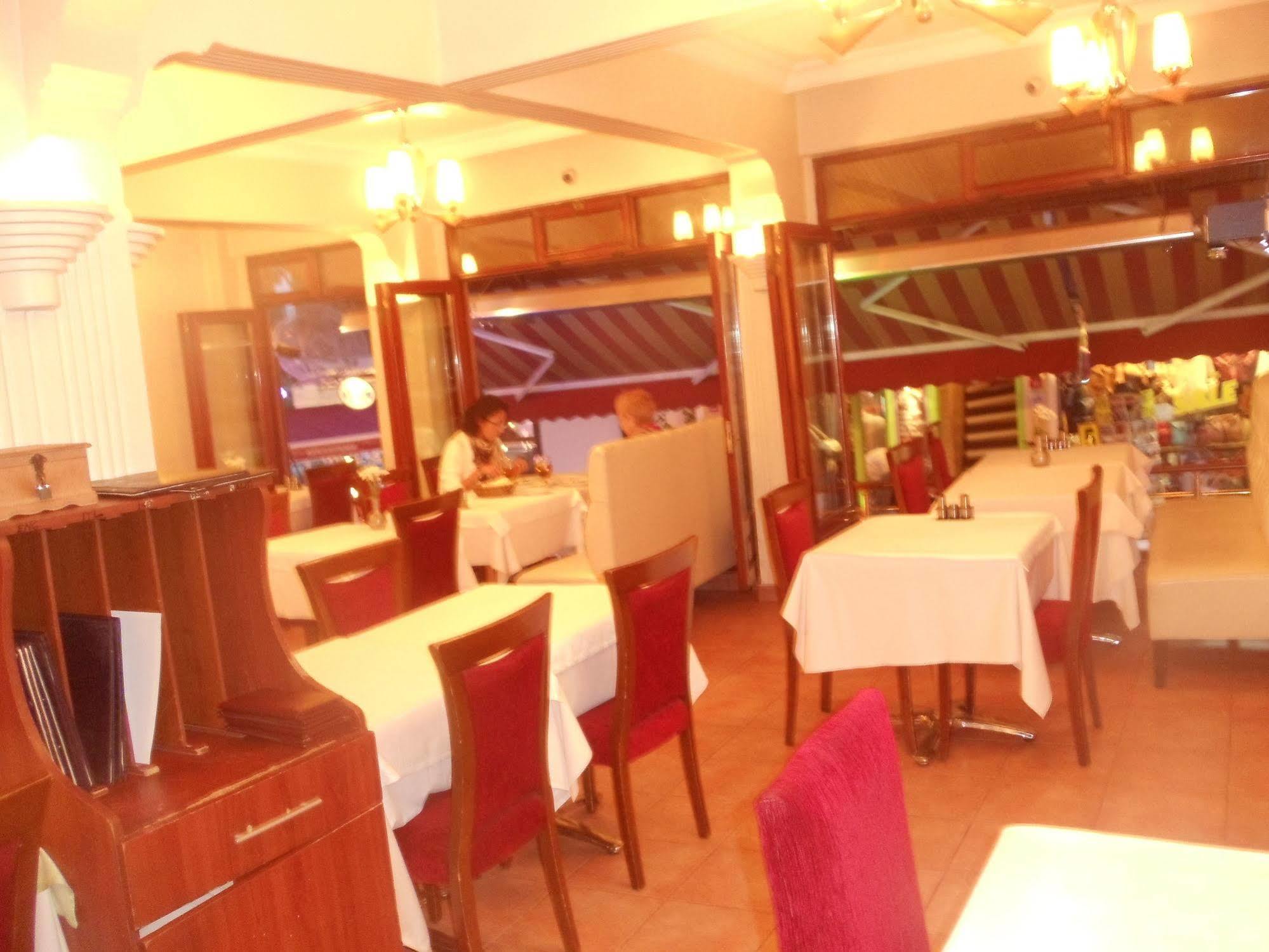 Ares Hotel Istanbul Ngoại thất bức ảnh